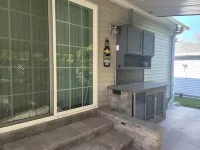 Charming 3-bedroom River/Lake Accessible House across from Clemins River Resort