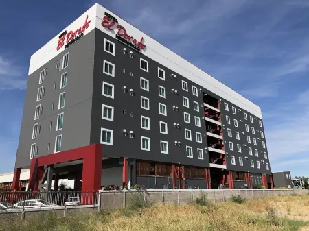 Hotel El Dorado Hermosillo Отели рядом с достопримечательностью «Museum of Popular Cultures of Sonora»