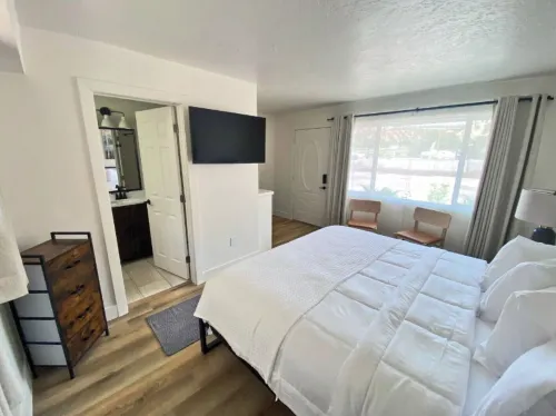 89 & Nine Motel Hotels in Glendale