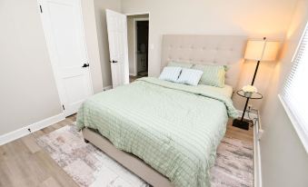 5 min Walk to Notre Dame Modern Home 517