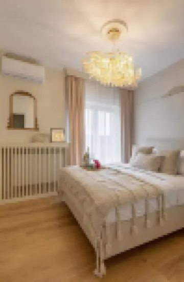 Parisian-Inspired 1Br in the Heart of Bucharest - Balcony AC, & Fully Equipped