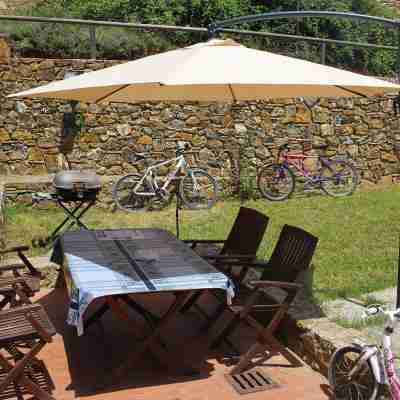 Campiglia Apartment Near Nature Hotel Exterior