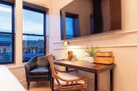 Sinclair Suites Hotels in West Dundee
