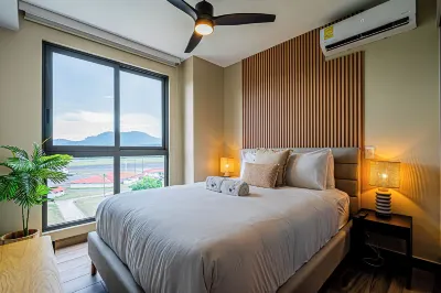 Centriqo by Wynwood house Hotels near Bridge of the Americas