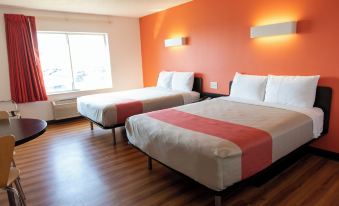 Lincoln Garden Inn