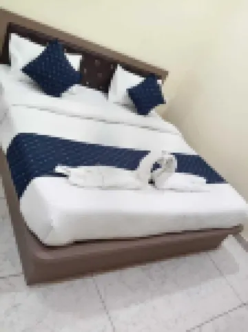 MB HOTEL NIRALA SHYAM