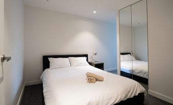 KozyGuru Collingwood 2B Townhouse