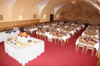 Hotel Zlatá hvězda Hotel di Trebon