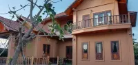 Pukyo Bed and Breakfast Belgian Lao