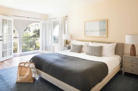 Villa Valencia by AvantStay Entertainers Dream w Outdoor Kitchen Spa Views Отели рядом с достопримечательностью «Map and Atlas Museum of La Jolla»