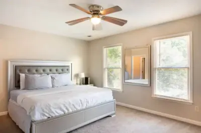 Gorgeous 2 Bed and 2.5 Bath Home Hotels in Fayetteville