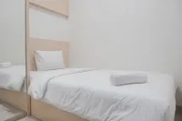 Comfort and Warm 2Br at Parkland Avenue Apartment