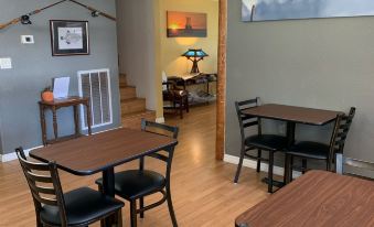 Nature Coast Inn and Cottages