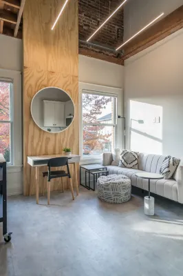 The 505 Eugene - Apartments