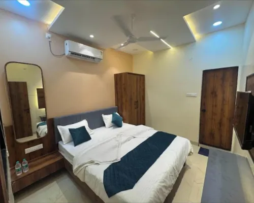 Hotel Tulsi Inn Hotels in Verul