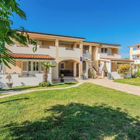 Apartments Juracak Josip i Mira