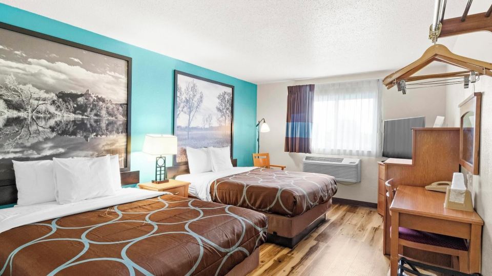 Super 8 by Wyndham Ogallala