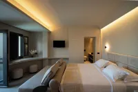 Black Diamond Suites