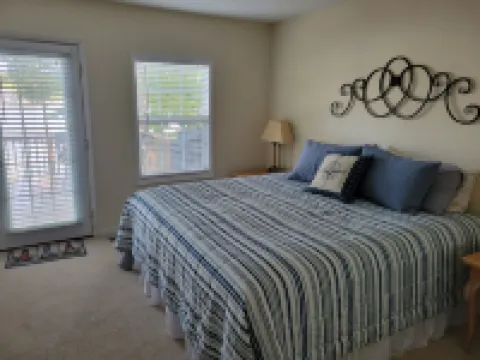 Lake front cottage with dock