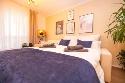 Luxx Home BC, Zentral - für 4 Personen-balkon-parken-voll Ausgestattete Küche