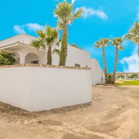 Villa Eriberto in Torre Suda Hotels in Torre Suda
