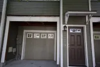 Fantastic home near Nike, Intel and shopping Hotels in Aloha