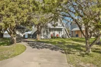 Adorable A-Frame Lakefront Cabin