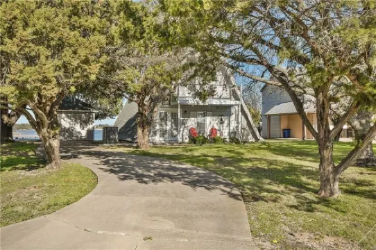 Adorable A-Frame Lakefront Cabin