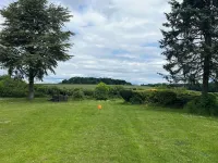 Beautiful old rustic house on two acres of overlooking fields in the back garden Hotels in Itchen Valley