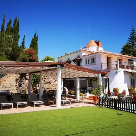 Family time, peace, great views and private swimming pool!
