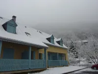 RENTAL NEW CHALET CAUTERETS 3 P 5 PEOPLE TOWN CENTER PARKING TERRACE Hotels near Cauterets Thermal Baths