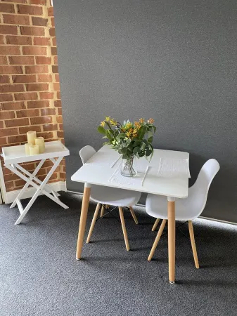 Stay at our studio apartment “The Nook” perfect for the Q Train  or a Wedding