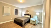 Upscale Condo NEW 2 BR ENSuite 2.5 Bath Attached Garage , full amenities Hotels in Arcadia
