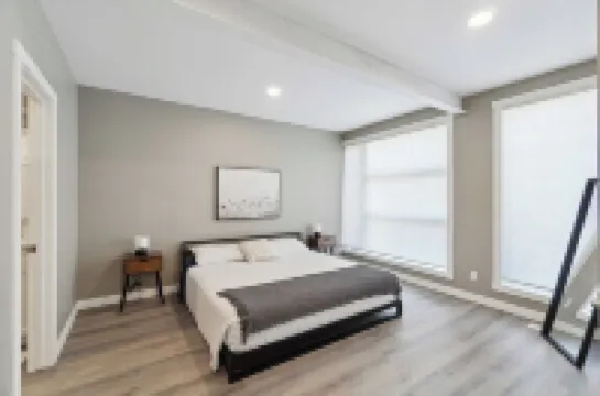 Modern Lakehouse and Guest home with Partial Lake View