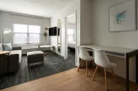 TownePlace Suites Lafayette - parking