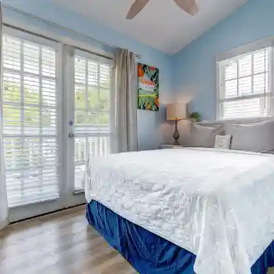 Poolside townhouse in Key West Golf Club Rooms