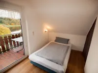 New! Comfortable apartment with lake view