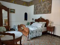 Mansion and park 3km from the beach of Ste Marie la mer (66)