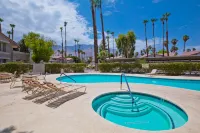 Gorgeous Mesquite Condo 2 bed / 2 bath Private