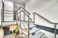 Modern Apartment in San Jose Downtown with patio!