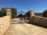 San Gregorio Villa with Secular Olive Grove, Garden, Porch and Private Pool Hotels in Patù