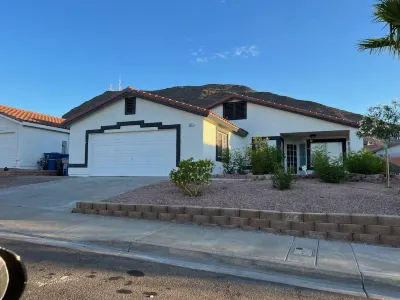 Family Fun & Strip-Access – Pet-Friendly 3Br Home w/ Game Room! Hotels in der Nähe von Nevada State College