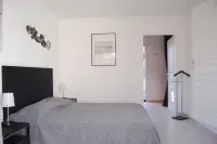 Villa 3 bedrooms, 2 bathrooms, Swimming pool 2.5 km from the center of Ile Rousse Hoteles en Monticello