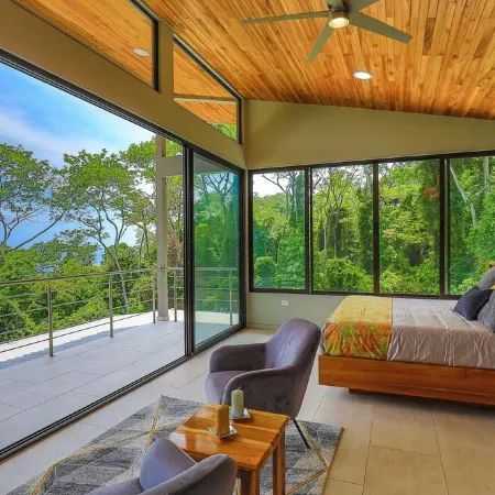 Sea Breeze II Luxury 6 BR Oceanview Estate between Dominical and Manuel Antonio Отели в г. Савегре