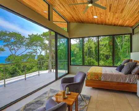Sea Breeze II Luxury 6 BR Oceanview Estate between Dominical and Manuel Antonio Hotels in Savegre