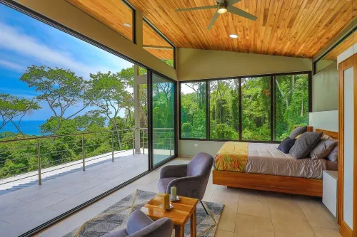 Sea Breeze II Luxury 6 BR Oceanview Estate between Dominical and Manuel Antonio