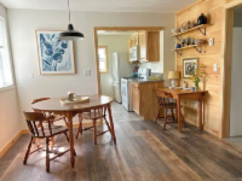 Lake Top Cottage - Midcoast Maine - New Reno - High-Speed WiFi