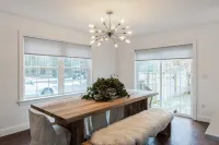 Beautiful Springs Home Recently Redesigned - Gunite Pool - 5 Bedrooms!