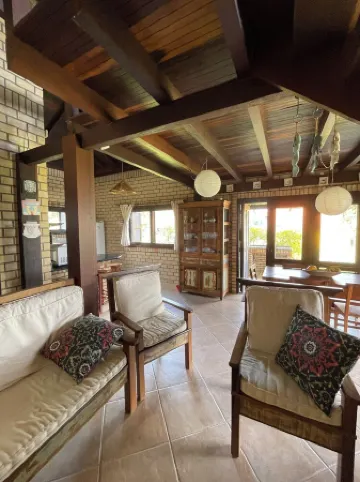 Beautiful home in Rosa Beach overlooking the Lagoon