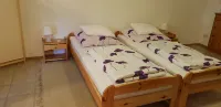Vacation apartment near EFH 130€/T/bis4P
